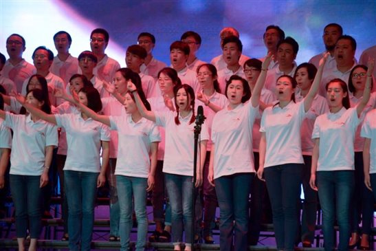 C:\Users\Lenovo\Desktop\草榴
大合唱\草榴
大合唱\yy01.jpg