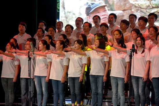 C:\Users\Lenovo\Desktop\草榴
大合唱\草榴
大合唱\yy09.jpg